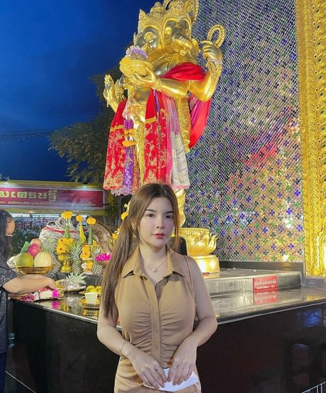 Wanvisa Yodprasart model nude pic