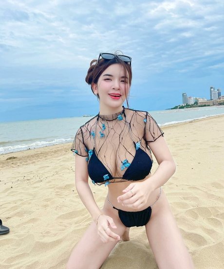 Wanvisa Yodprasart sexy actress img