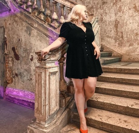 Julia Chegodar high quality model archive