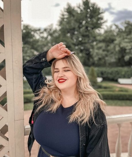 swinger milf onlyfans porno pics