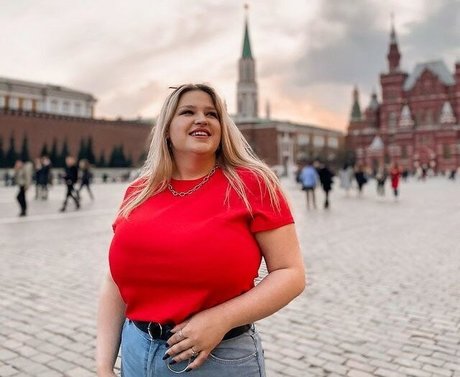 gloryhole onlyfans adult img