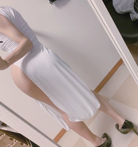 trimmed onlyfans naked image