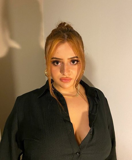 Eleanor Evans pornstar top gallery