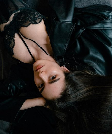 dildo onlyfans pornographic image