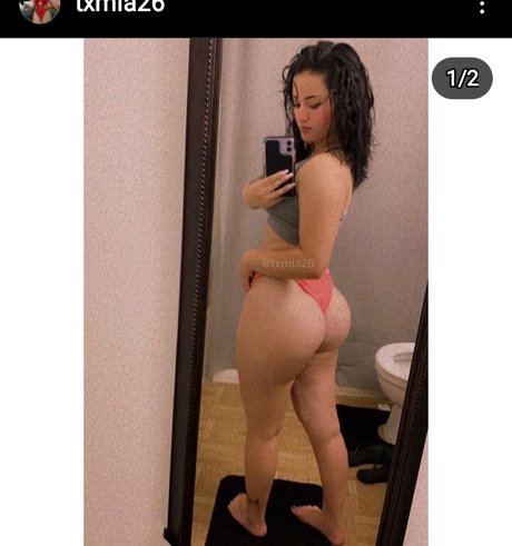 Txmia26 IG sexy model pictures