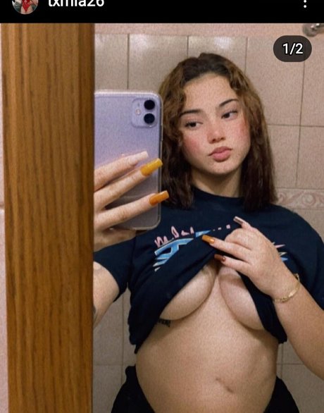 Txmia26 IG beautiful actress picture