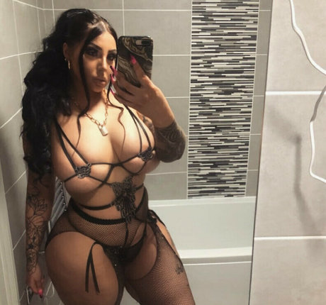 Maddison Black sexy model galleries