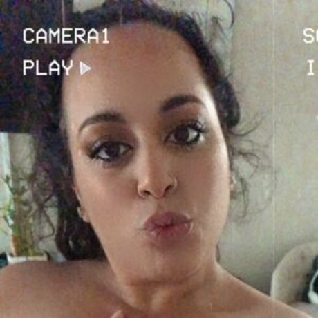 egyptianhoneyx sexy model image