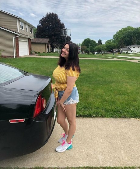 barista onlyfans free naked image