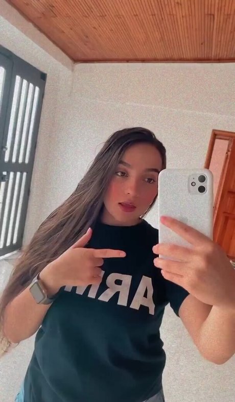 lamartinezruiz pretty star img