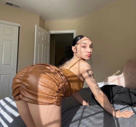 Therealjaasrenee nude model pic