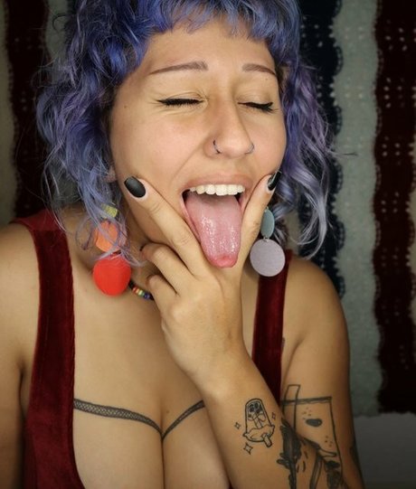 venusontheflipside exclusive actress photo