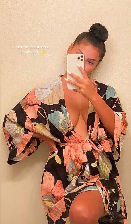 Lucero Crystal nice star galleries