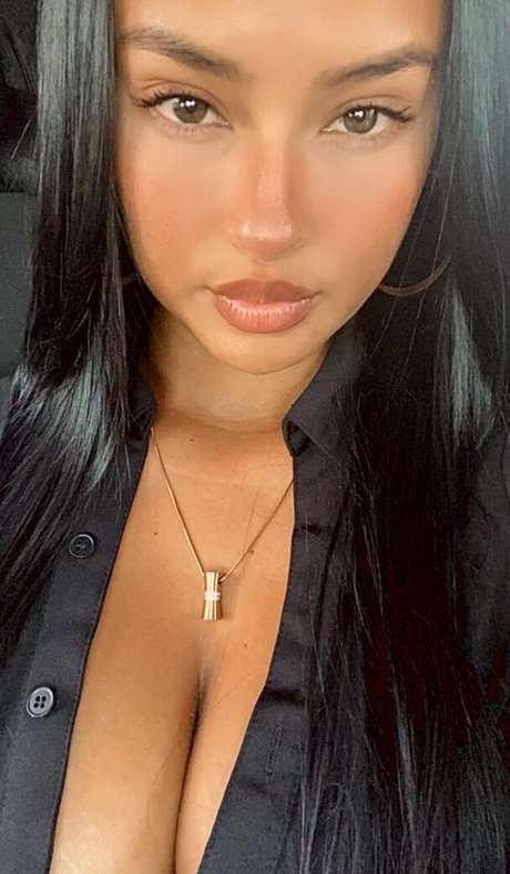 Lucero Crystal hd actress images