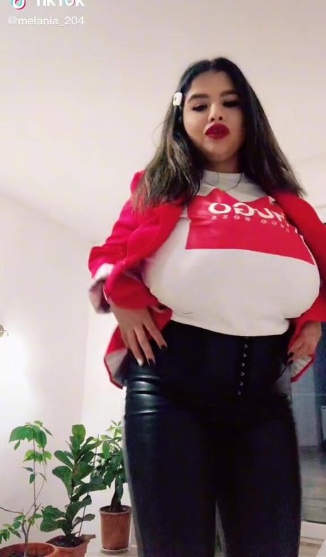 Melannia high quality actress galleries