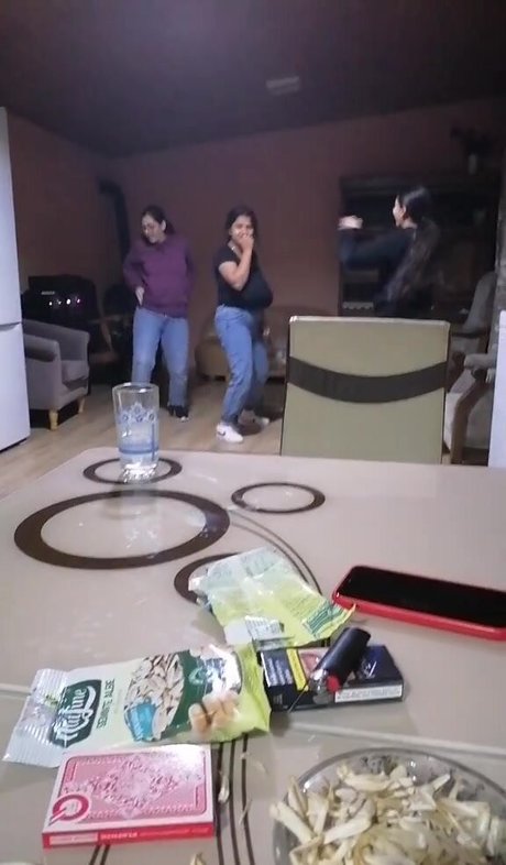 Melannia pornstar pretty pictures