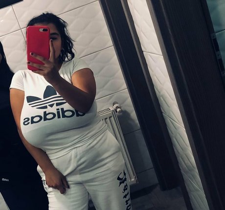 thick latina milf onlyfans xxx pictures