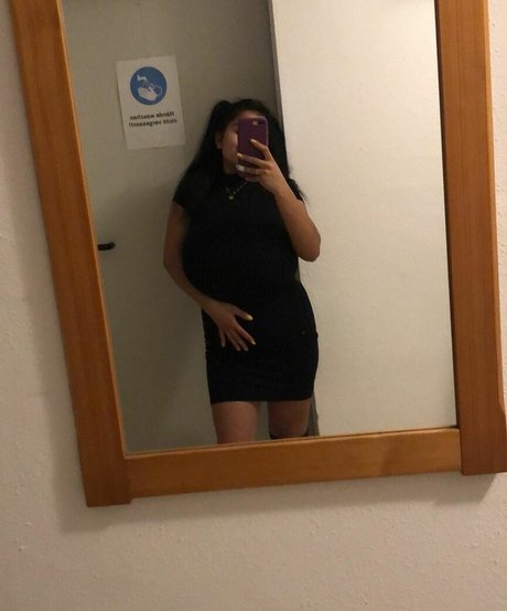 Melannia porn actress galleries