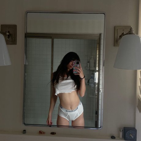 nude asian onlyfans porno galleries