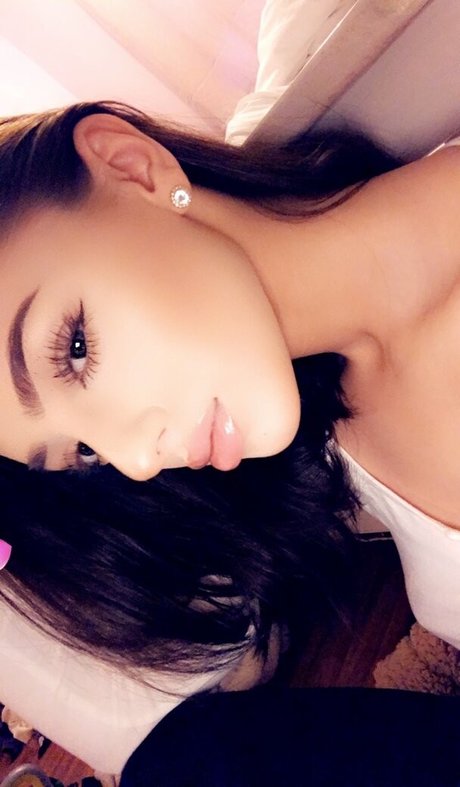 Oxford art model pic