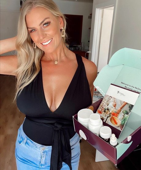 girl onlyfans porn images