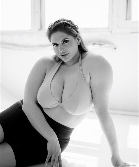 Anastasia Shark model nudes pic