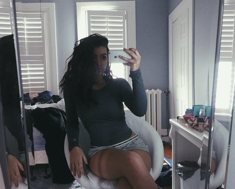 Kylie Manue model best images