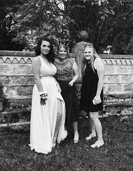 Kylie Manue best star img