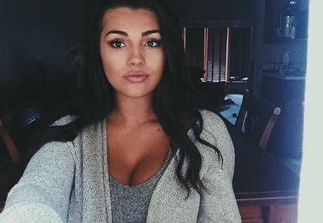 Kylie Manue high quality pornstar images