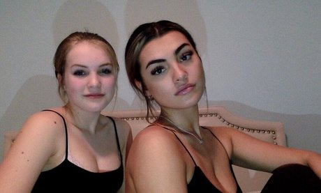 Kylie Manue top actress pics