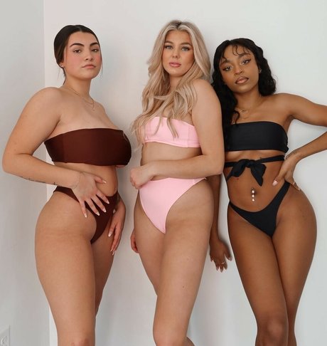 Kylie Manue nude pornstar picture