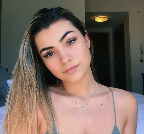 Kylie Manue art pornstar picture