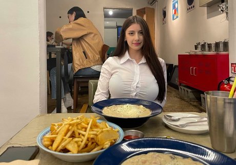 Gym Couple model porn gallery