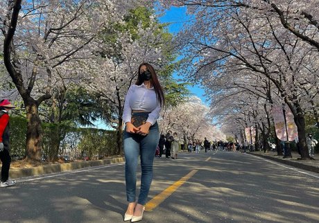 Gym Couple star exclusive picture