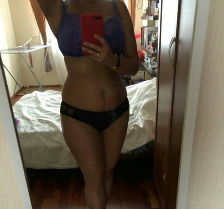 big dildo onlyfans beautiful naked pics