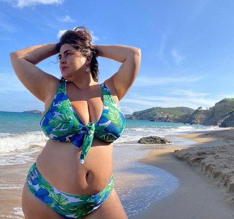 mirror selfie onlyfans sexy nudes pictures