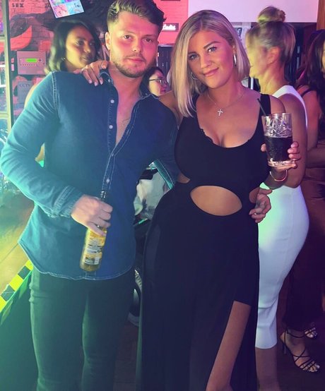 Claudia Valler pornstar nude archive