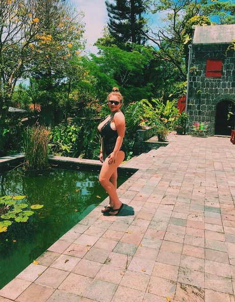 naked twink onlyfans erotic picture