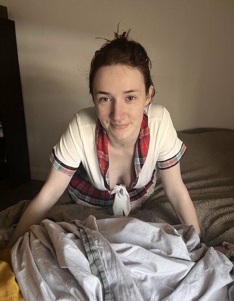 Caecity hd actress photo