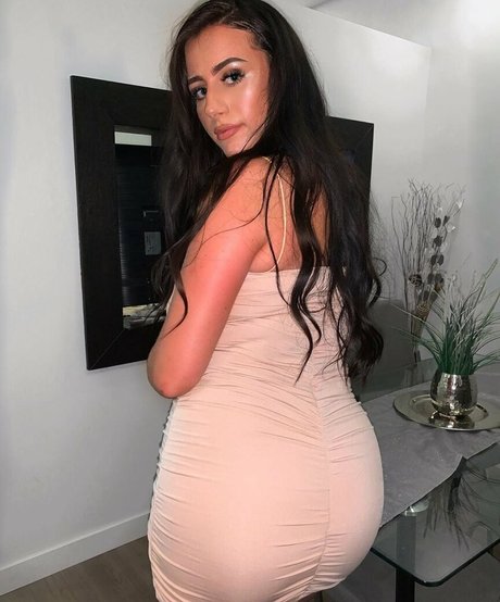 huge tits milf onlyfans free sexy photo