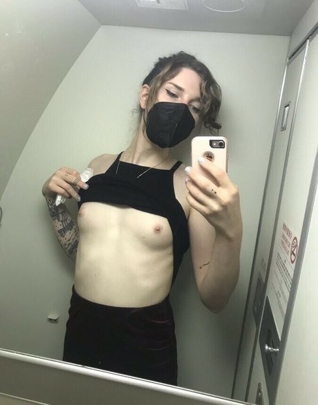 Basilstrawberry naked pornstar photo