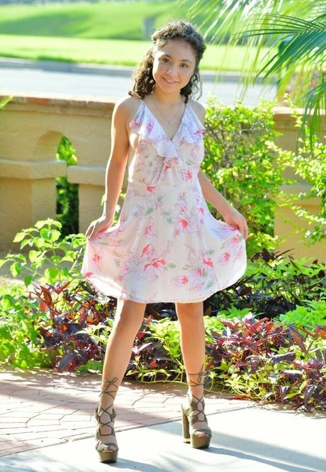 arab slut onlyfans hot sex photos