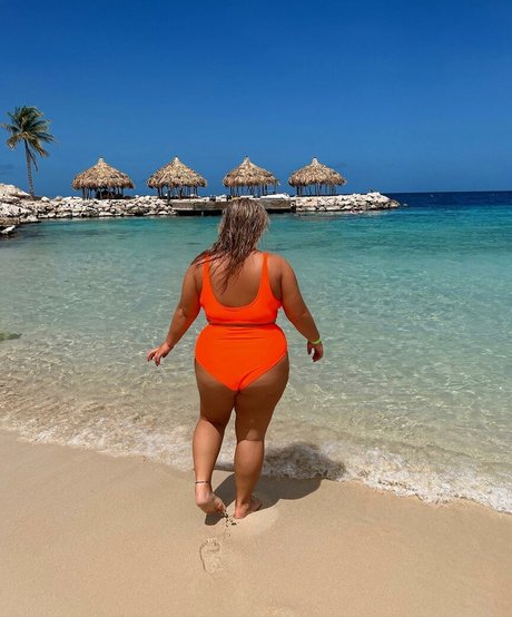 black lesbian onlyfans perfect pics