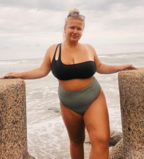 asian twink onlyfans free nude photos