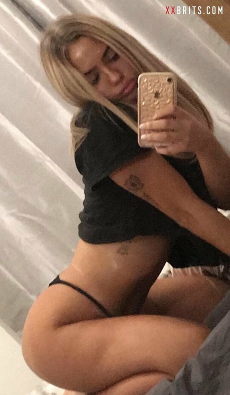 Ellie Pembury best model archive