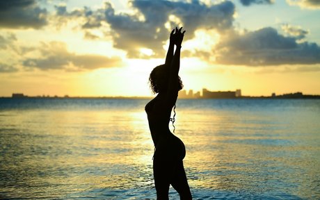 cathiimedialuna star images