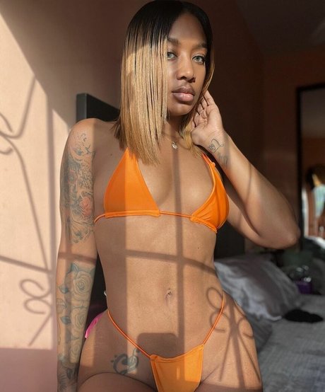 cathiimedialuna pornstar exclusive archive