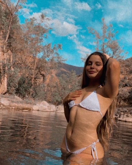 Luz Celina Cervo naked model archive