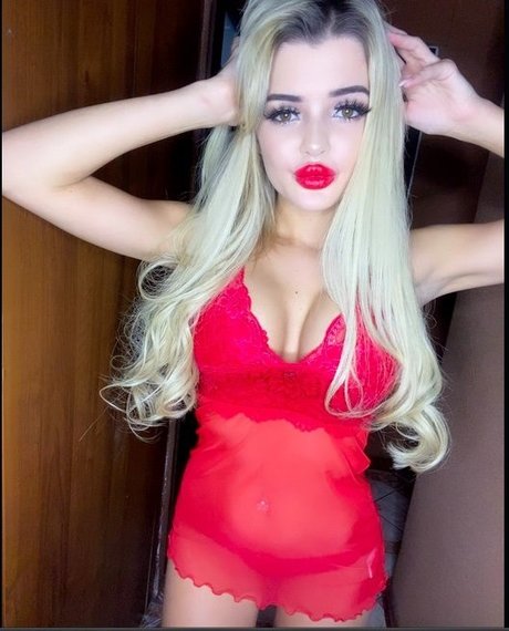 Justyna Jalowiecka hd star pictures