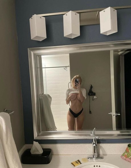 hot mature onlyfans hd photo